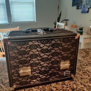 Caboodle makeup training case